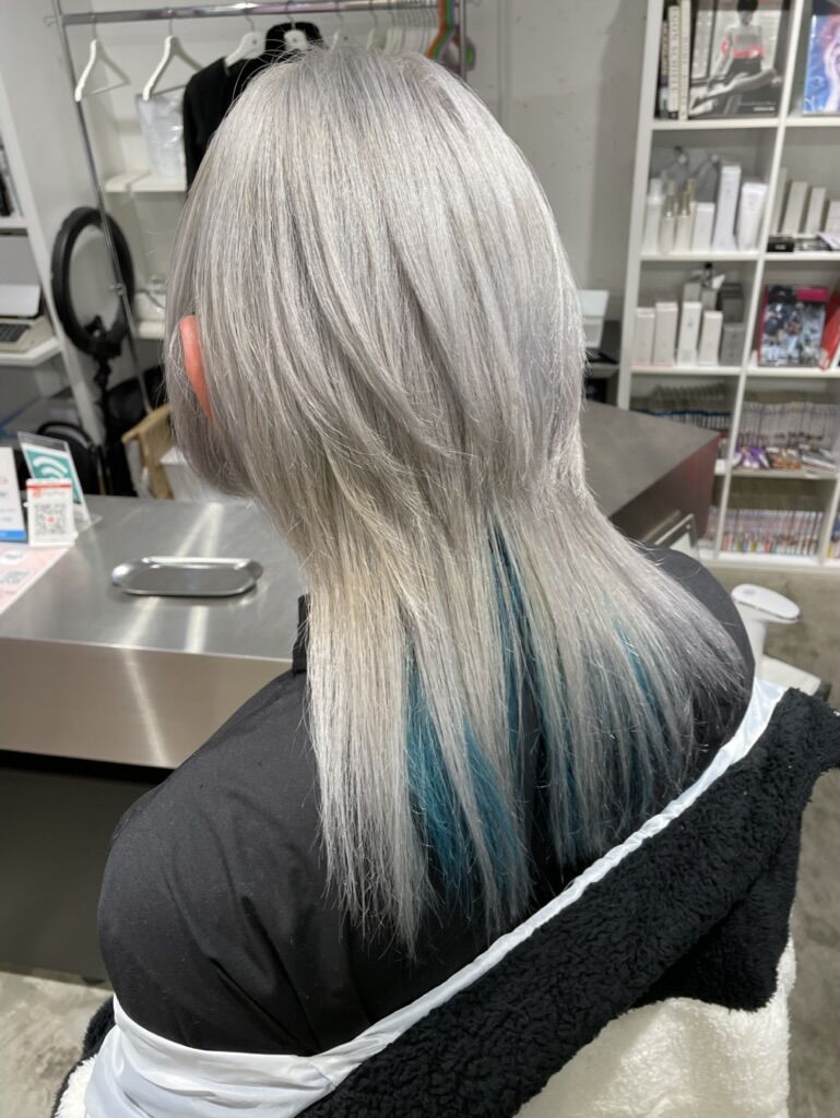 ホワイトヘアーウルフ